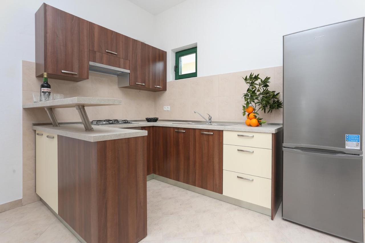 Apartments Marinero Трогир Экстерьер фото
