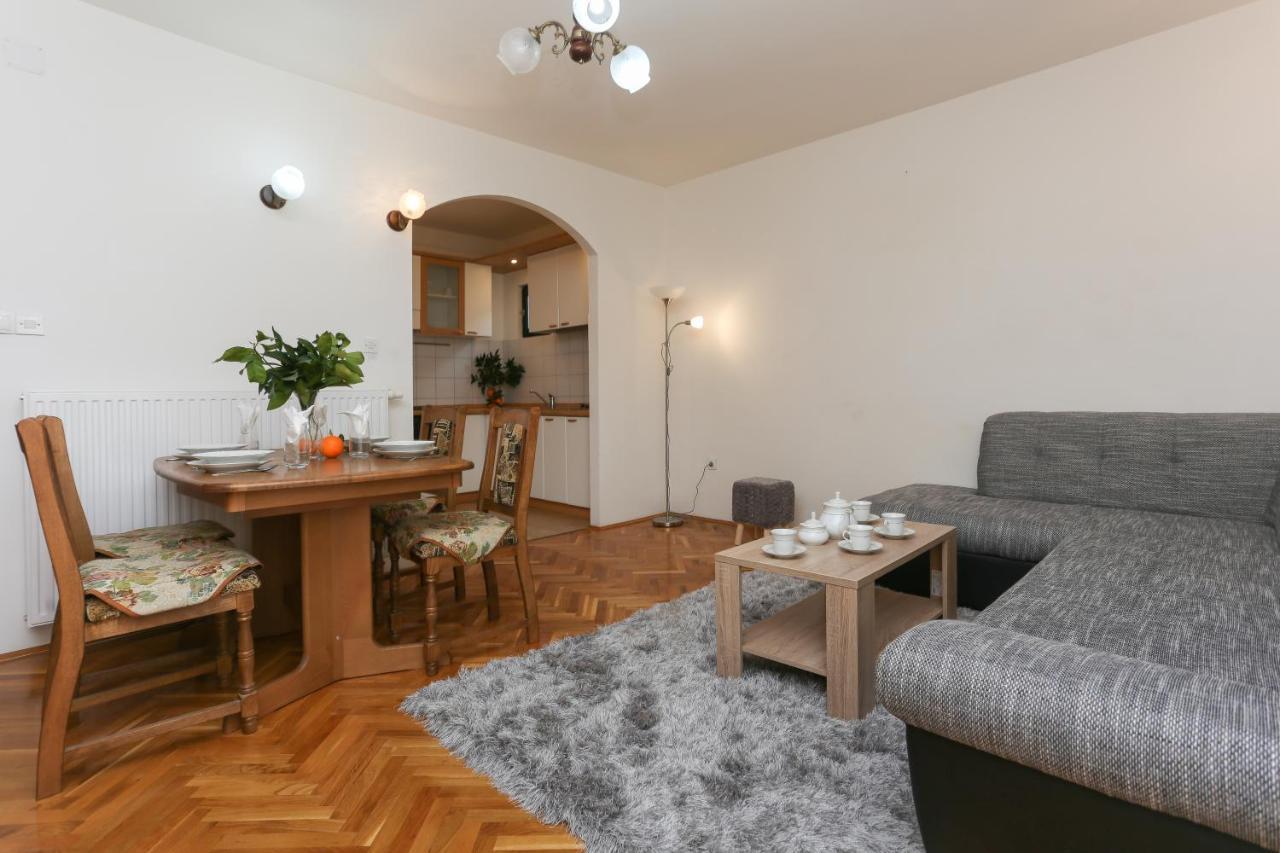 Apartments Marinero Трогир Экстерьер фото