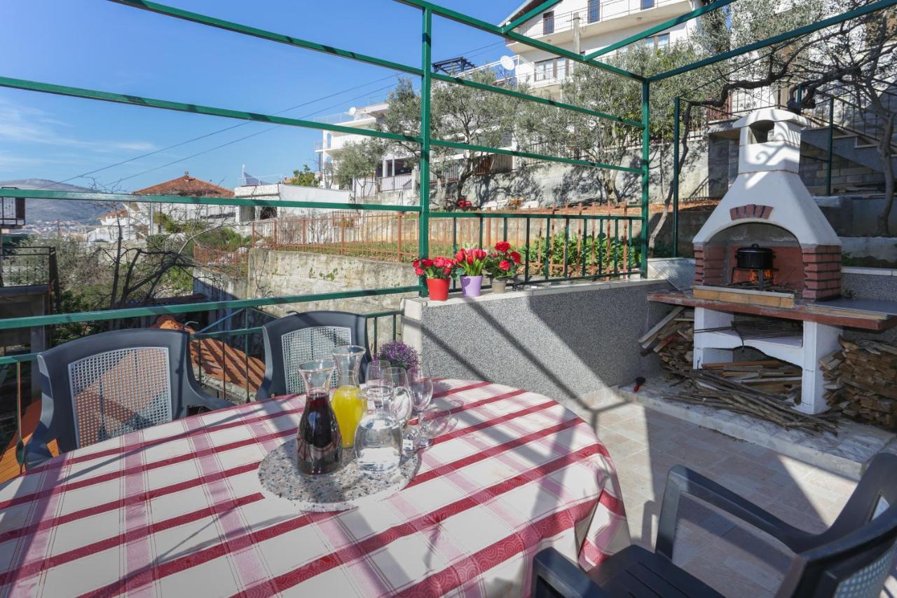 Apartments Marinero Трогир Экстерьер фото